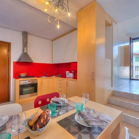 Sweet Escape Center - Happy Apartamento